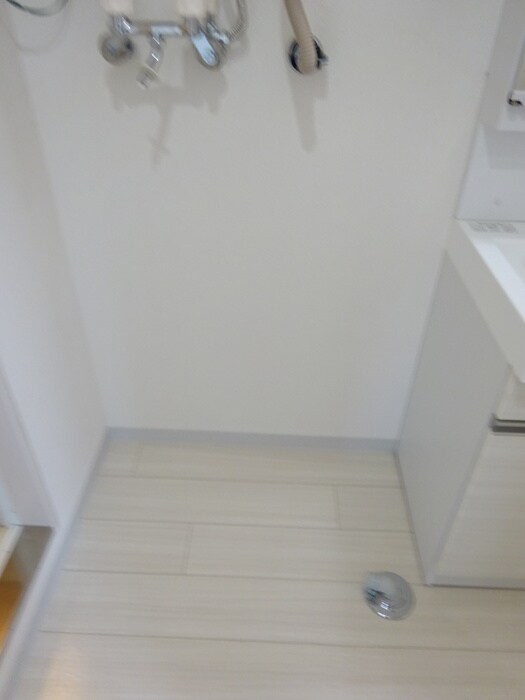 物件内観写真20　(洗濯機置場)