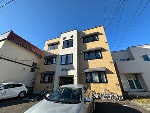 エムズロッコ外観写真