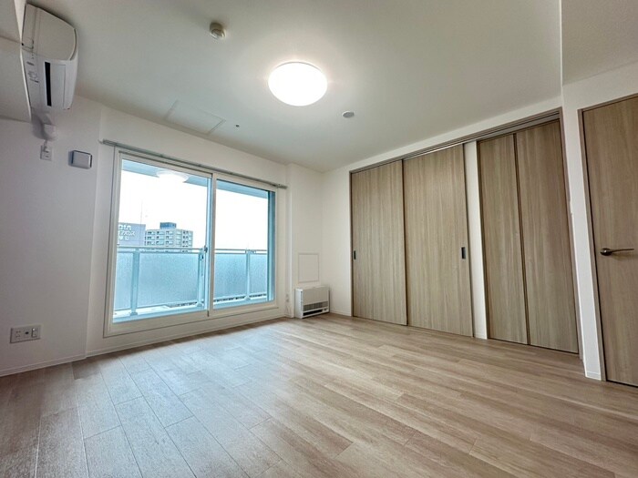 物件内観写真9　(居室)