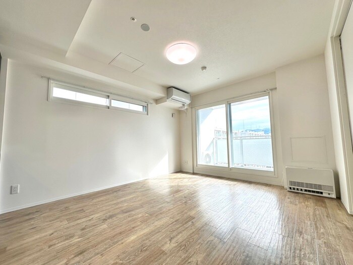 物件内観写真10　(居室)