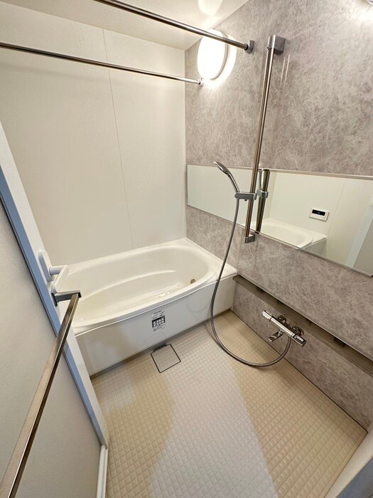 物件内観写真12　(バス／シャワールーム等)