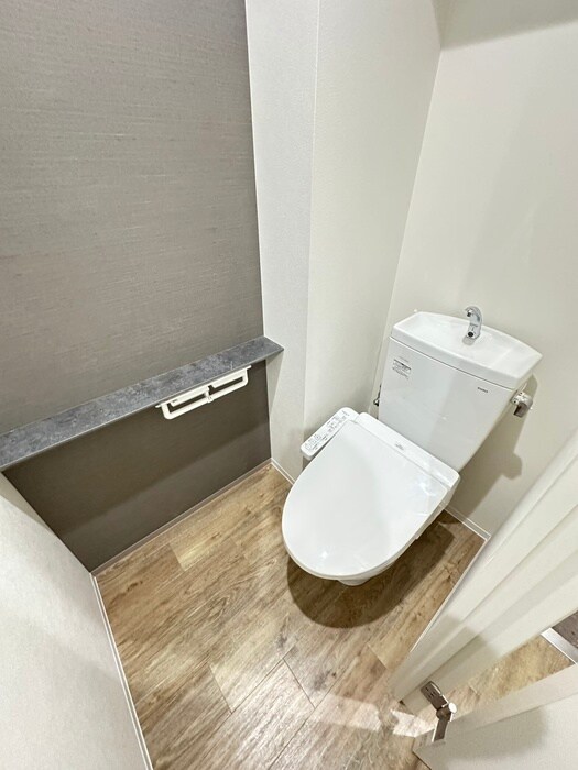 物件内観写真13　(トイレ)