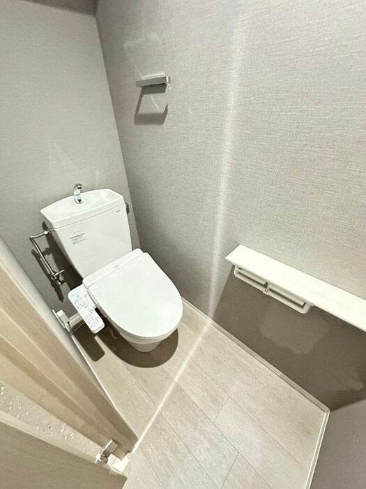 物件内観写真14　(トイレ)