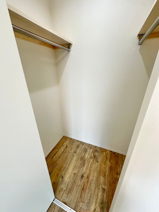 物件内観写真18　(収納)