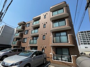 ライオンズパレス平岸外観写真