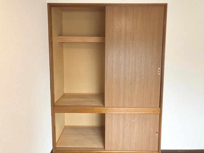 物件内観写真11　(収納)