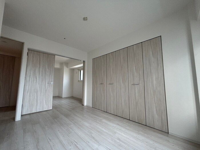 物件内観写真2　(居室)