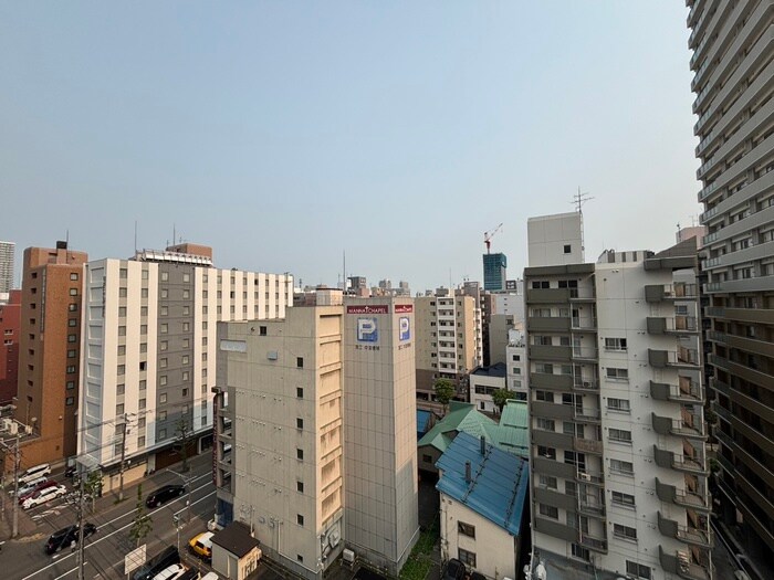 物件内観写真17　(室内からの展望)