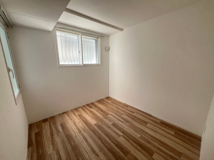 物件内観写真10　(室内からの展望)