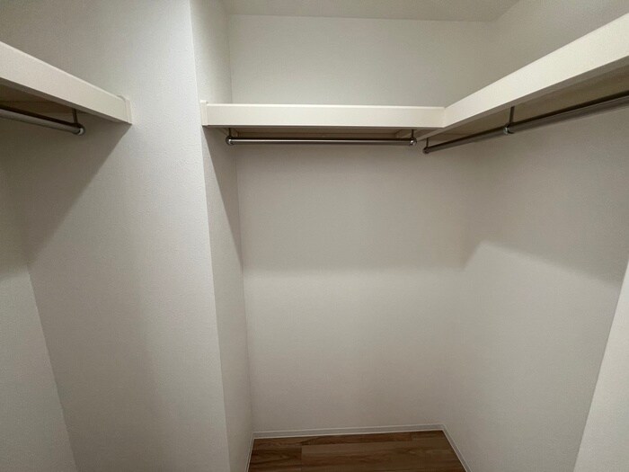 物件内観写真11　(収納)