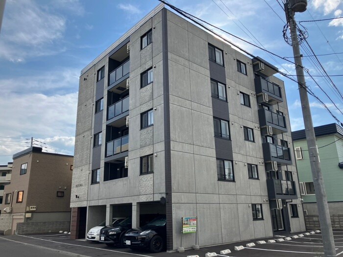 物件外観写真1　(外観写真)