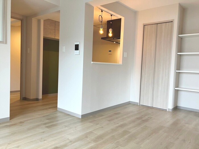 物件内観写真8　(居室)