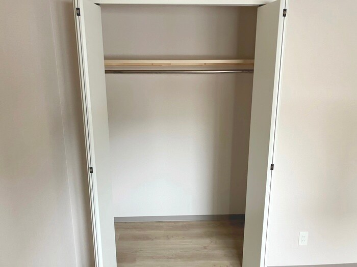 物件内観写真11　(収納)