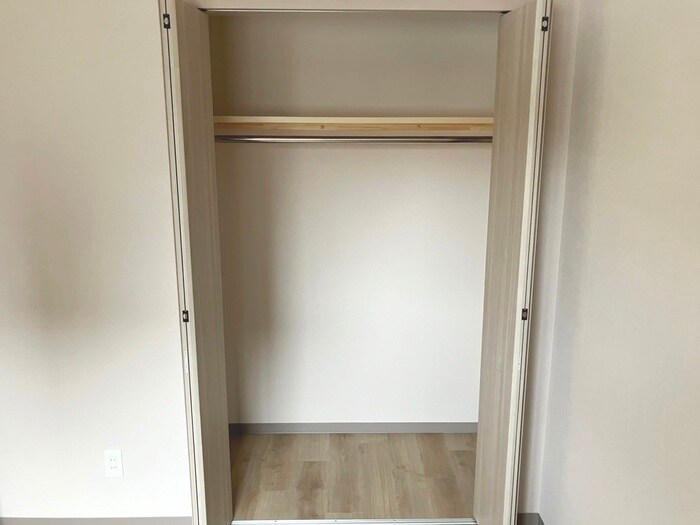 物件内観写真11　(居室)