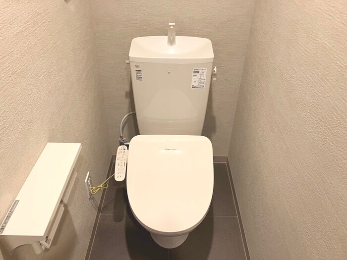 物件内観写真14　(トイレ)