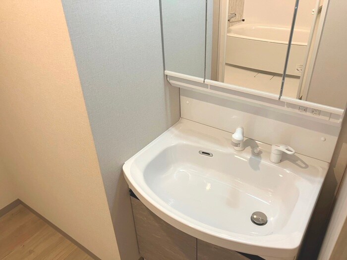 物件内観写真15　(洗面)