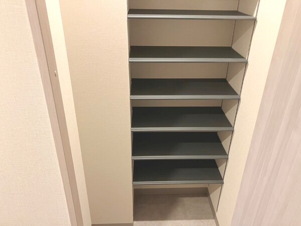 靴箱