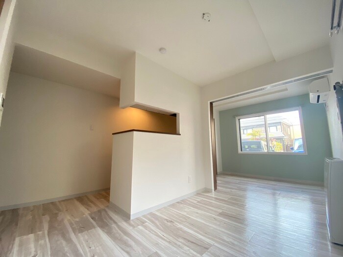 物件内観写真8　(居室)