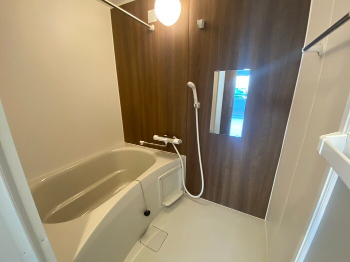 物件内観写真14　(バス／シャワールーム等)