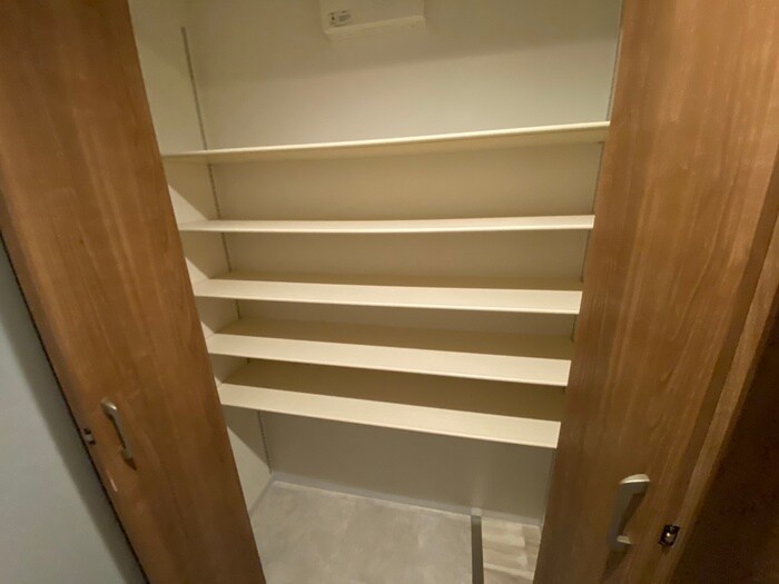 物件内観写真19　(靴箱)