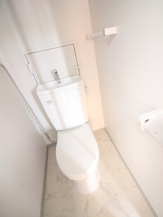 物件内観写真15　(トイレ)