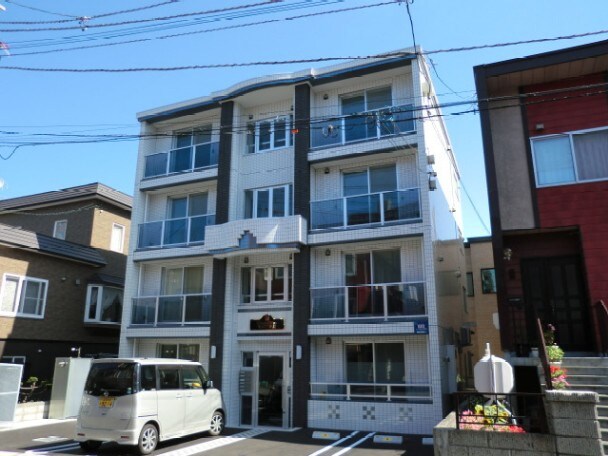 物件外観写真1　(外観写真)