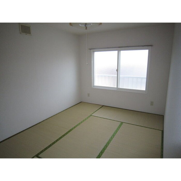 物件内観写真6　(居室)