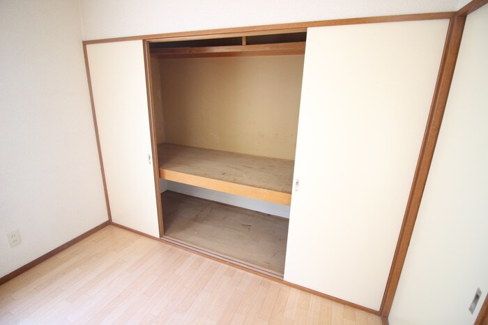 物件内観写真8　(収納)
