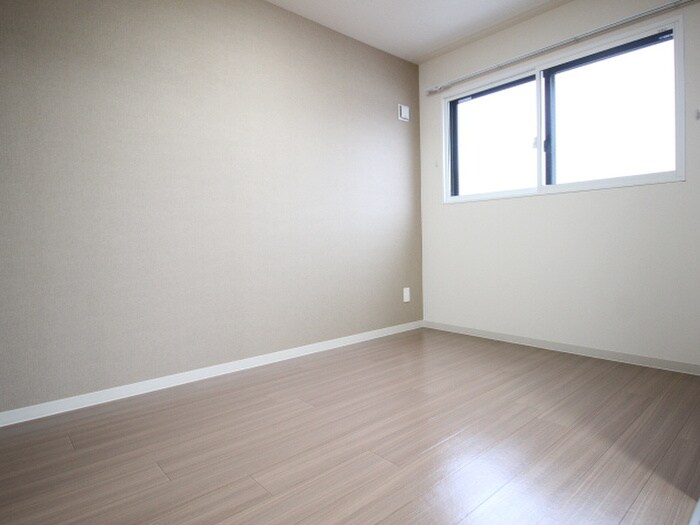 物件内観写真6　(居室)