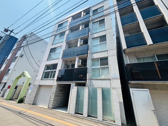 物件外観写真2　(外観写真)