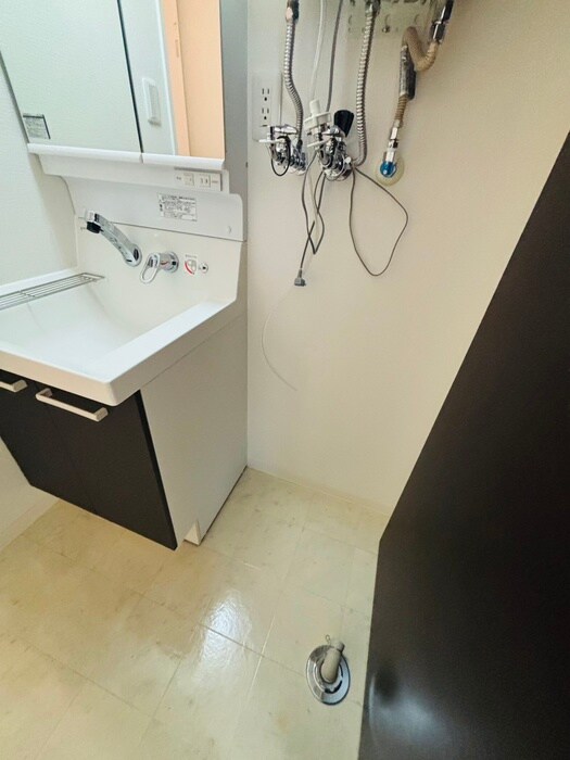 物件内観写真22　(洗濯機置場)