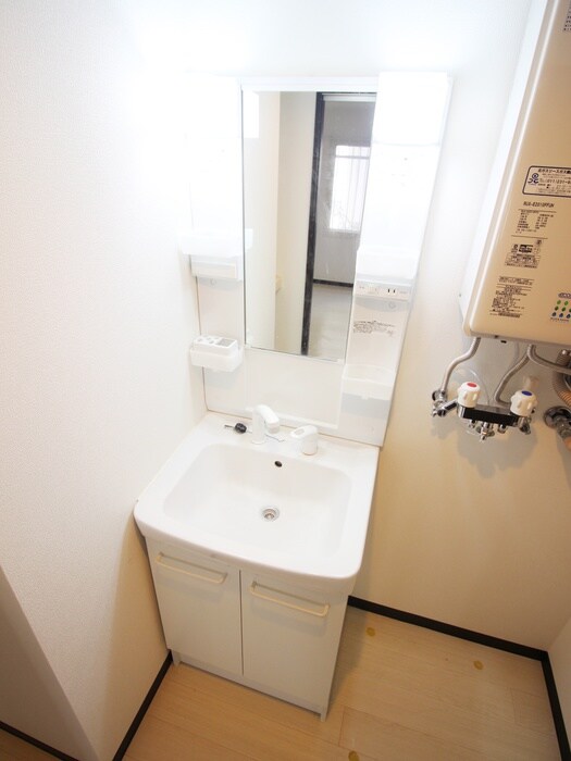 物件内観写真10　(洗面)