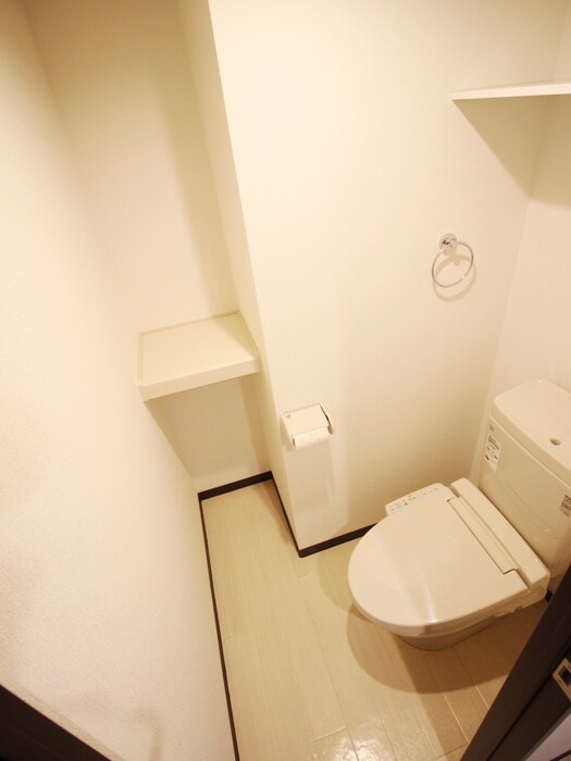 物件内観写真13　(トイレ)