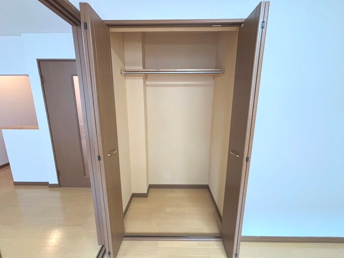 物件内観写真7　(収納)