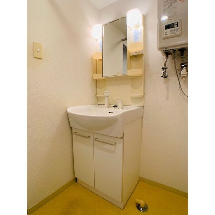 物件内観写真5　(洗面)