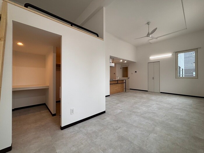 物件内観写真8　(居室)