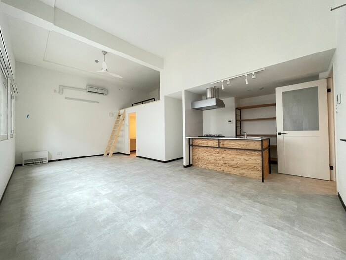 物件内観写真9　(居室)