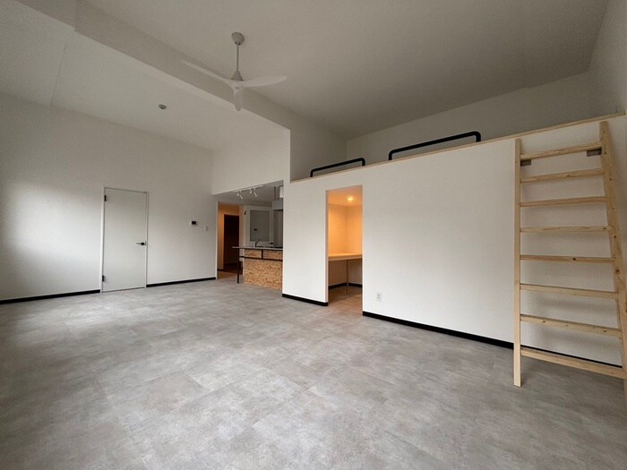 物件内観写真9　(居室)