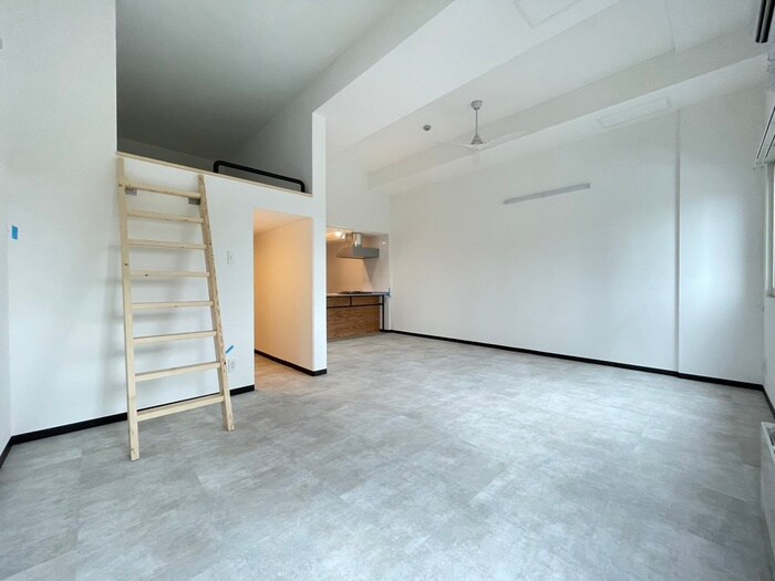 物件内観写真9　(居室)