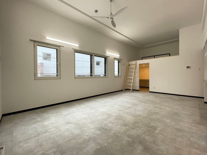 物件内観写真10　(居室)