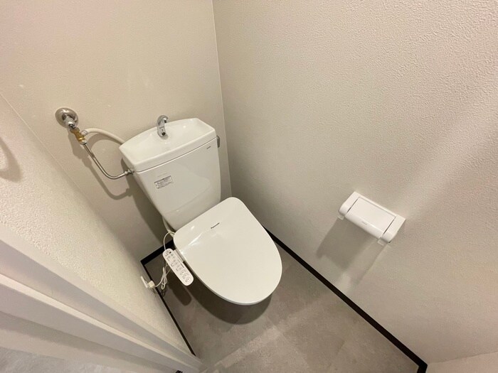 物件内観写真13　(トイレ)
