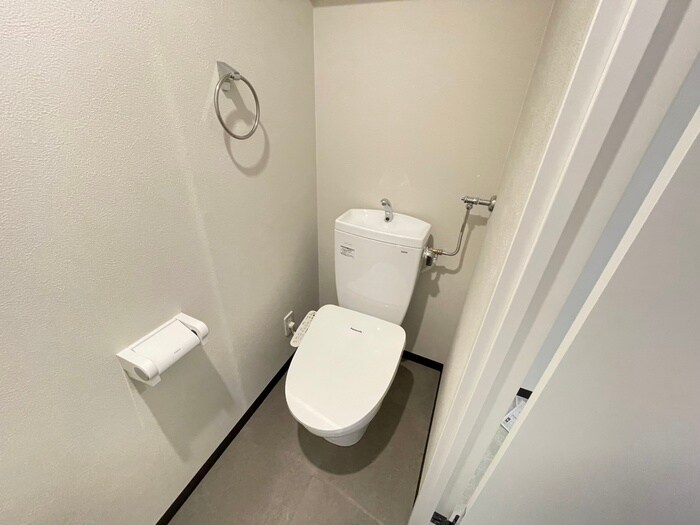 物件内観写真13　(トイレ)