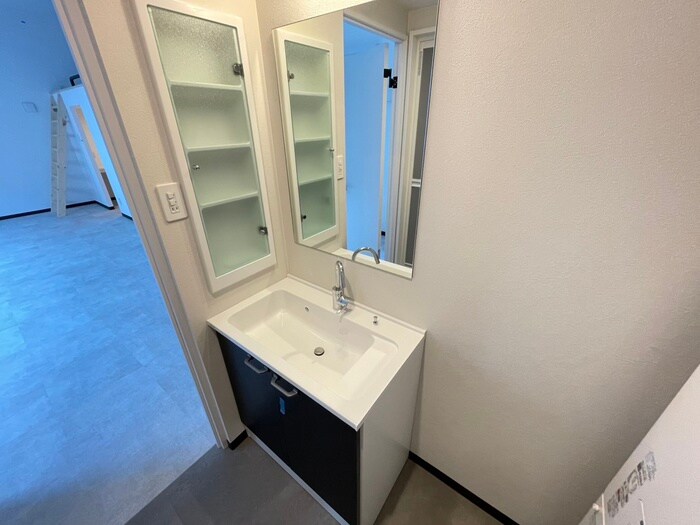 物件内観写真14　(洗面)