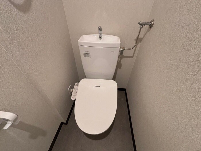 物件内観写真14　(トイレ)