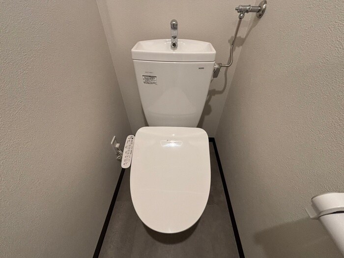 物件内観写真14　(トイレ)