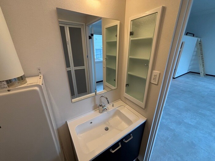 物件内観写真15　(洗面)