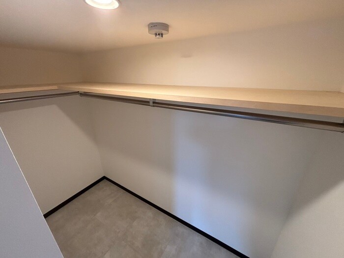 物件内観写真17　(収納)