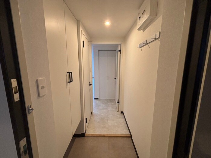 物件内観写真19　(玄関)