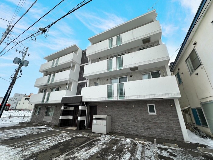 物件外観写真1　(外観写真)