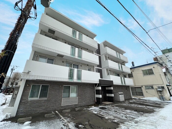 物件外観写真2　(外観写真)